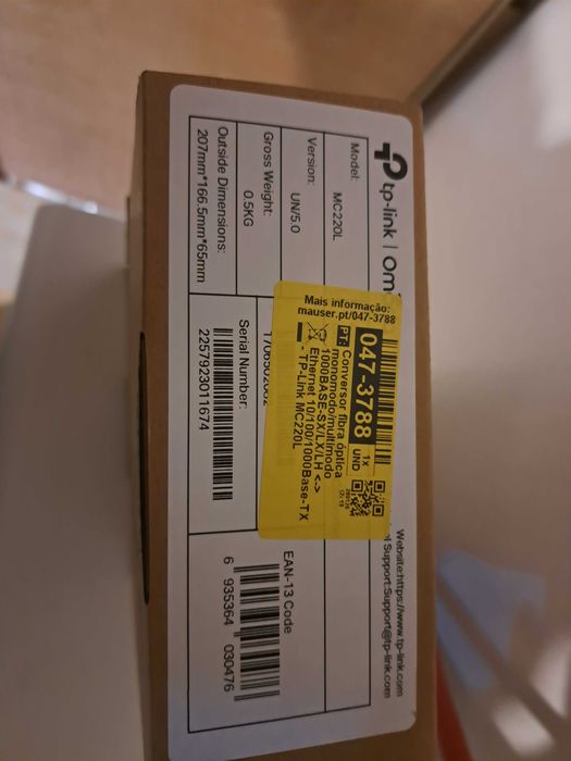 TP-link Omada MC220L
