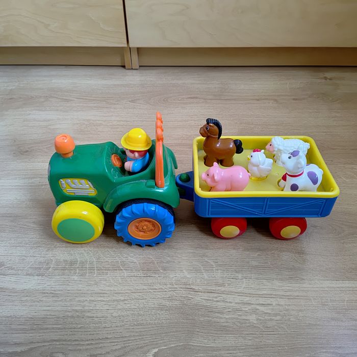 Traktor DUMEL Farmer 5 zwierzątek zabawka interaktywna rymowanki