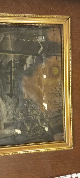 Stary obraz na papierze w dużej złoconej ramie