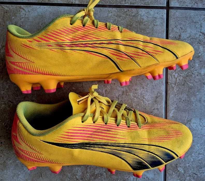 Piłka nożna korki Puma rozmiar 42