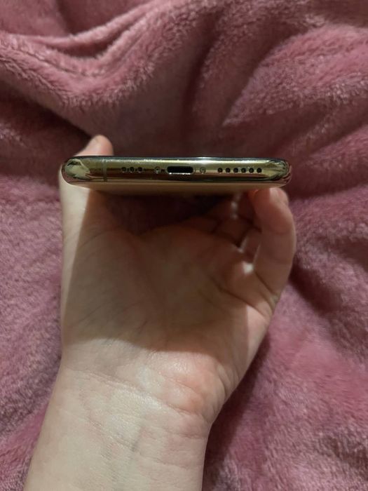 Продам айфон 11 pro