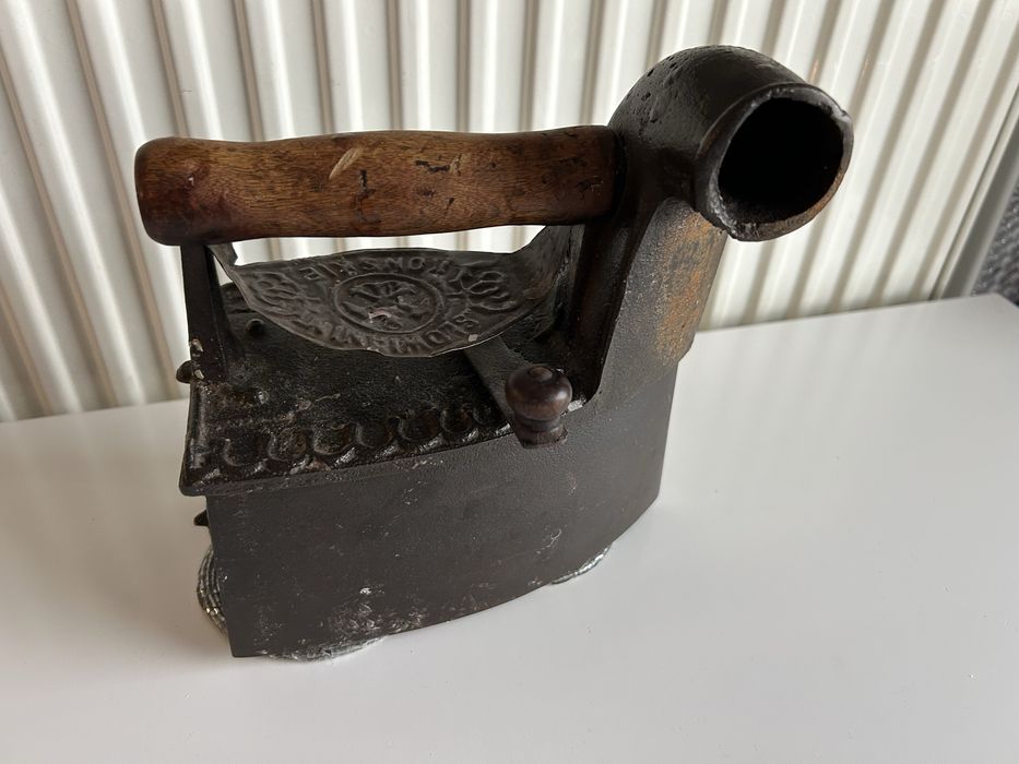 Żelazko retro stare KOŃSKIE patyna oryginał