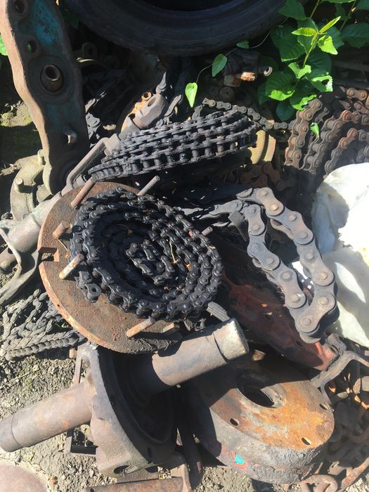 Продам трикутник новий 80-90р та запчастини до різних тракторів.