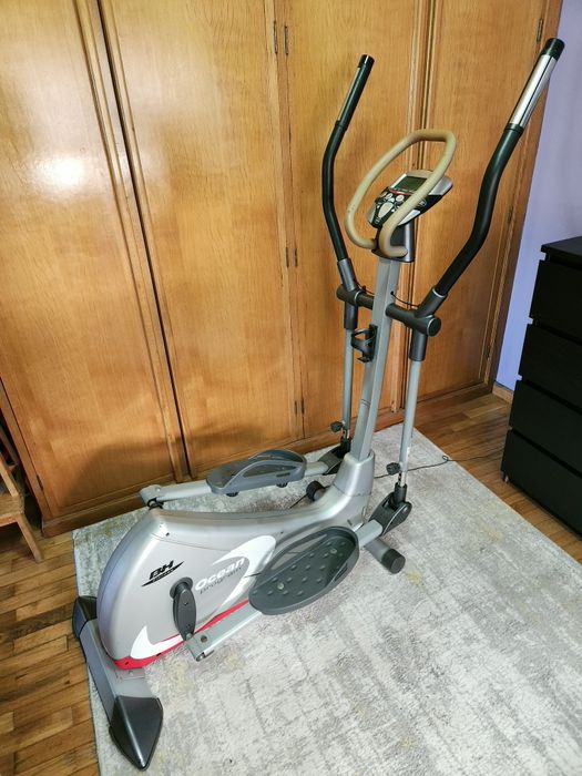 Bicicleta elíptica BH Ocean Program