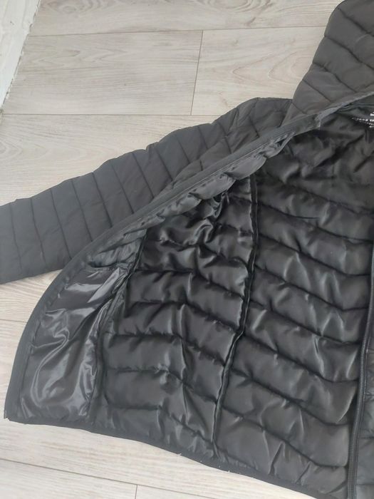 Kurtka czarna Sinsay XS przejściowa wiosenna z kapturem
