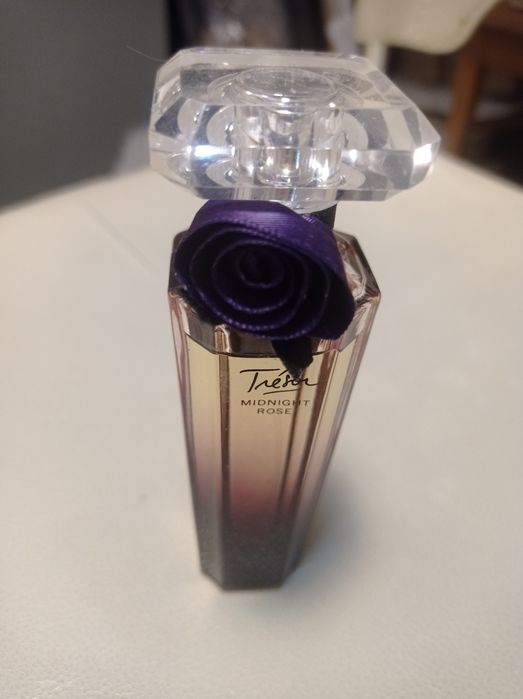 Perfumy damskie Lancome tresor midnight rose.