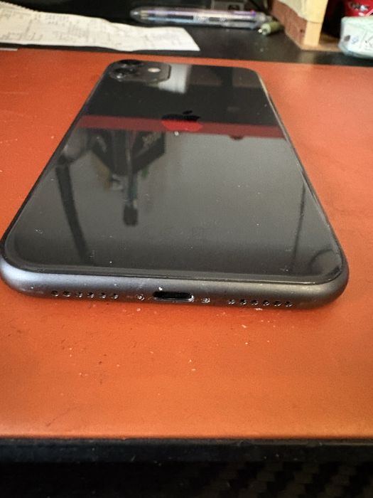 iPhone 11 64GB – Czarny (Nowa bateria)