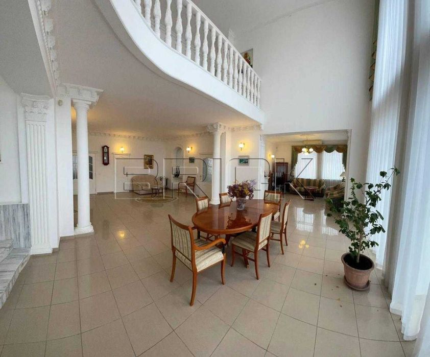 Оренда автономного будинку з басейном, 500 кв.м Лісники Без комісії