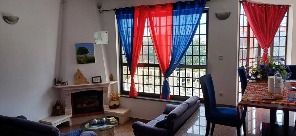 Único Lote de terreno c/ 1480m2 Próximo Colinas do Cruzeiro - Odivelas