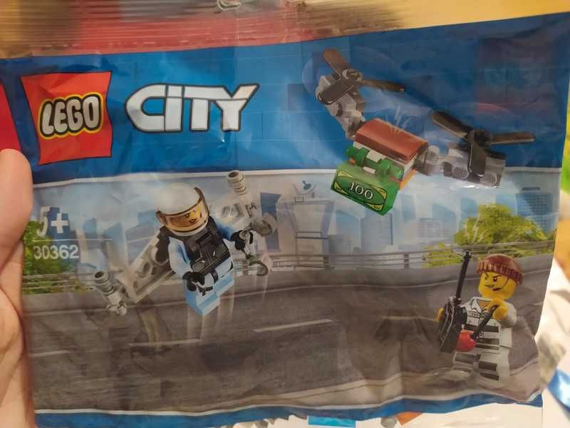Various LEGO Polybags423437687881748485