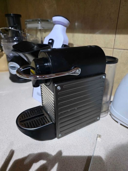 Krups Nespresso XN304. Typ produktu: Ekspres do kawy na kapsułki,