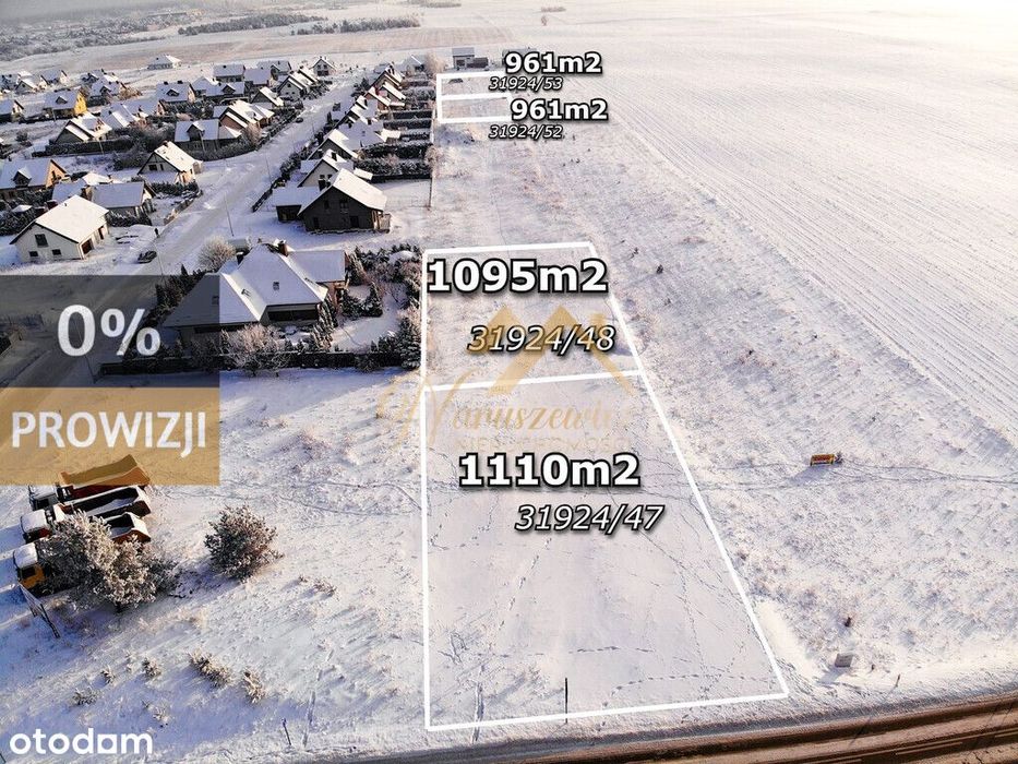 Działki budowlane 961-1110 m², Zastawie