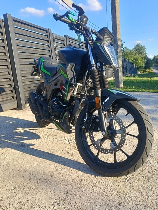 продається Mustang st 200