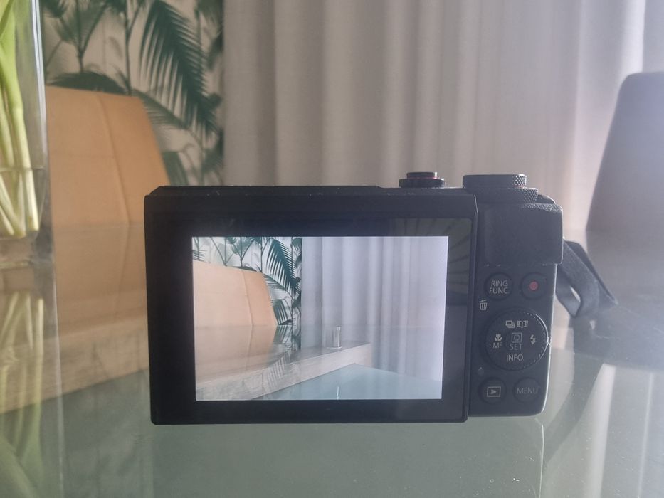 CANON PowerShot G7X Mark II como NOVA + Oferta de bolsa