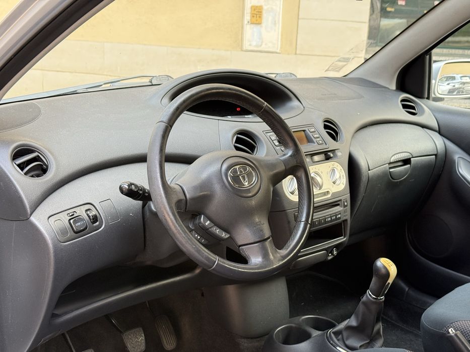 Toyota Yaris 1.0 VVT-i Sol 2003