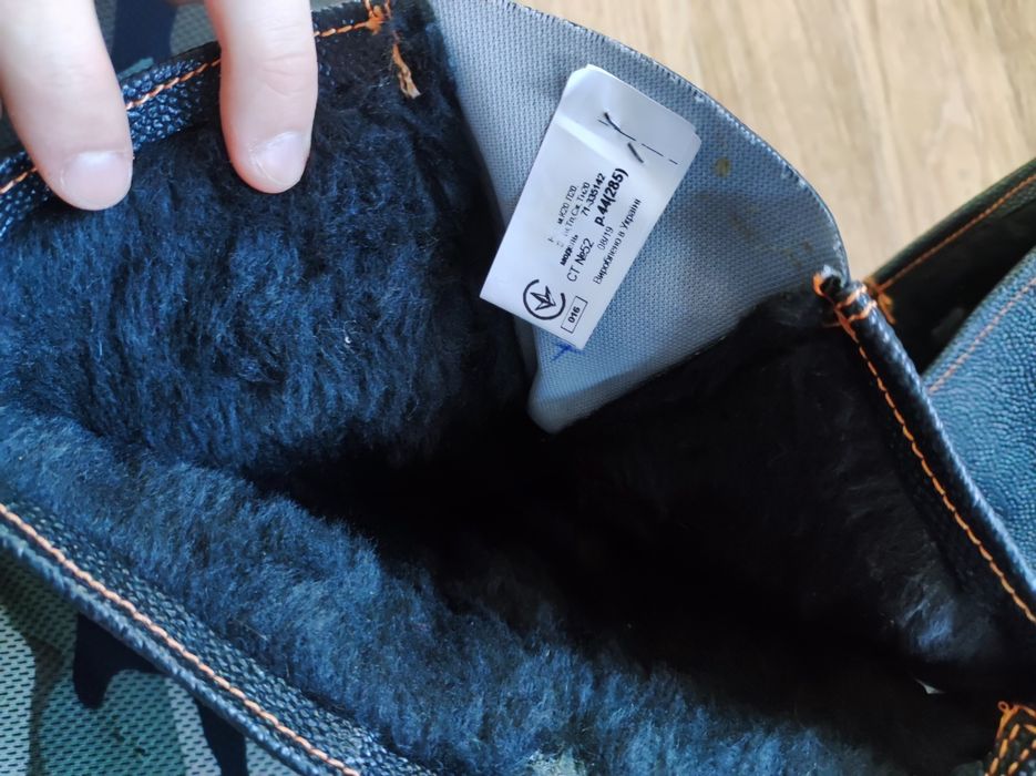 Сапоги зимние 44,