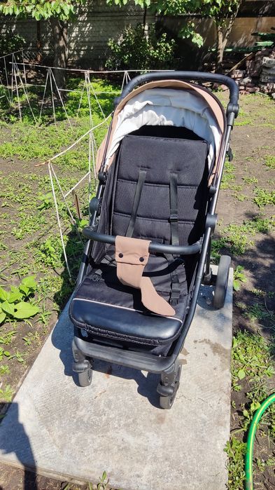 Коляска прогулянкова Bambi Viva