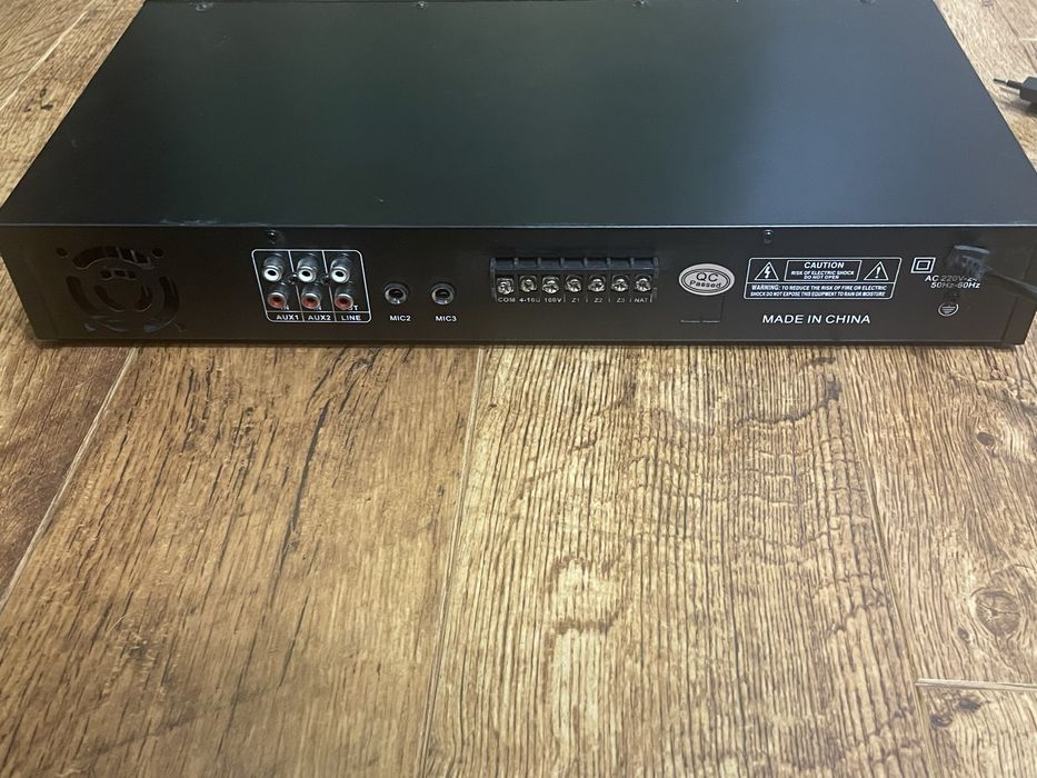 Трансляционный микшер-усилитель DV Audio LA-60.3P