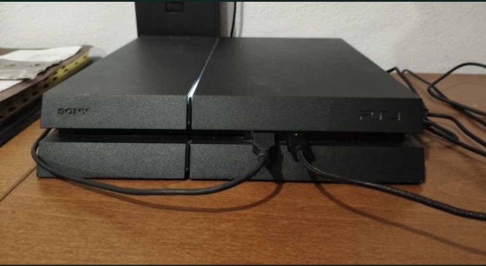PlayStation 4 fat