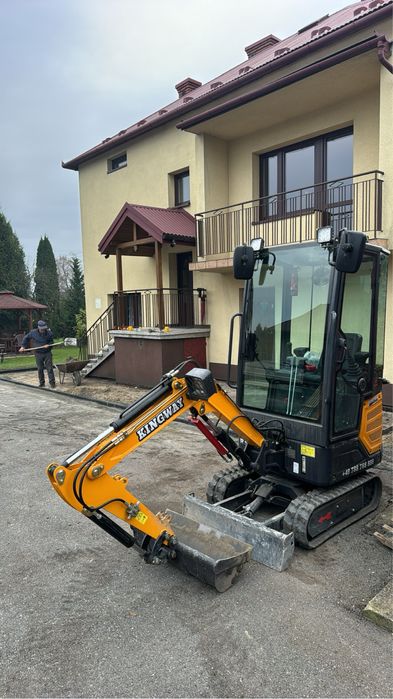 Wynajem minikoparki, wynajem wozidło,usługi minikoparką, wywortka 3.5T