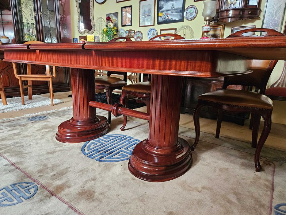 Excelente mesa para sala ou escritório- extensível - óptimo