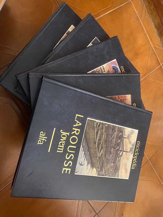Larousse Jovem - Alfa editores