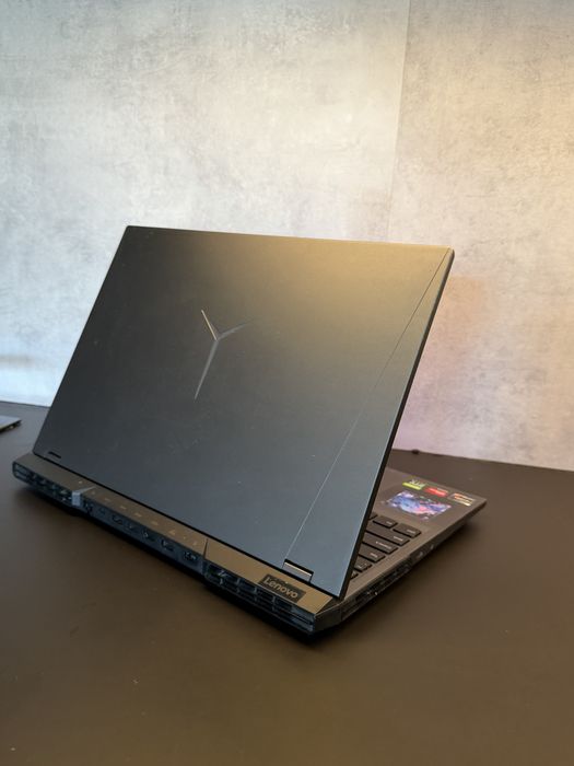 Lenovo legion 5 pro / ryzen 7 / rtx 3070 16gb / 1tb ssd /16 ram