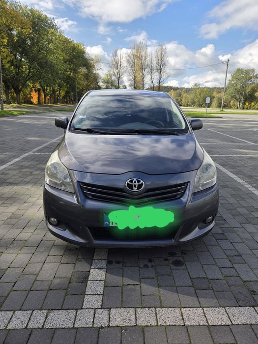 Toyota veroso 2.0