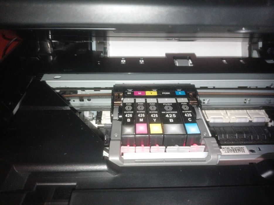 Продам БФП Canon MG5140 + ПЗК