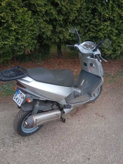 Aprilia Leonardo 125