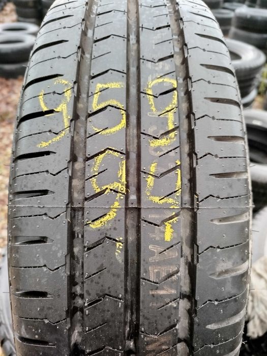 Opona używana 225/75R16C Nexen Roadian CT8 1szt.