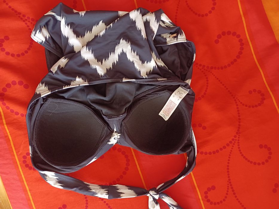 Купальник закрытый размер 38