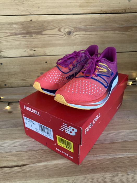 NOWE buty do biegania New Balance FuelCell SuperComp Pacer CARBON 37,5