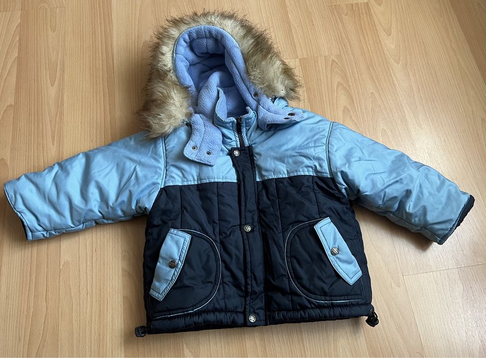 Тепла дитяча зимова куртка на цегейці на 12-18 міс. Зріст 80-86см.