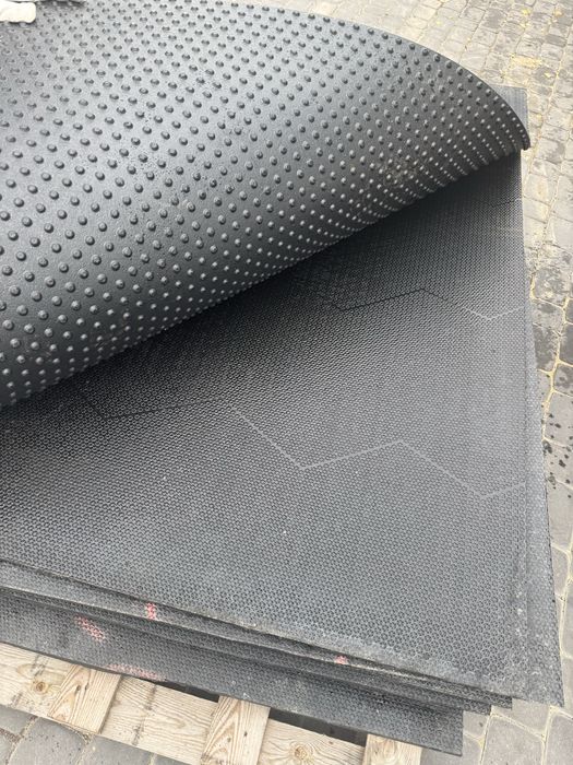 Maty legowiskowe dla bydla materace