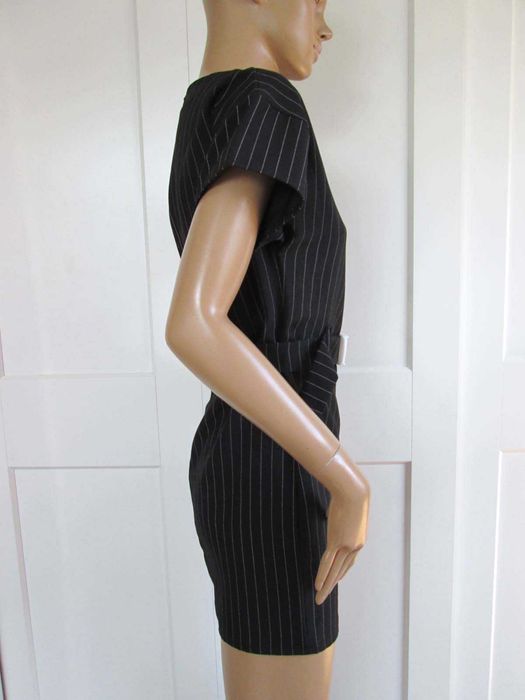 PrettyLittleThing sukienka elegancka garniturowa w prążki XS S 34 36