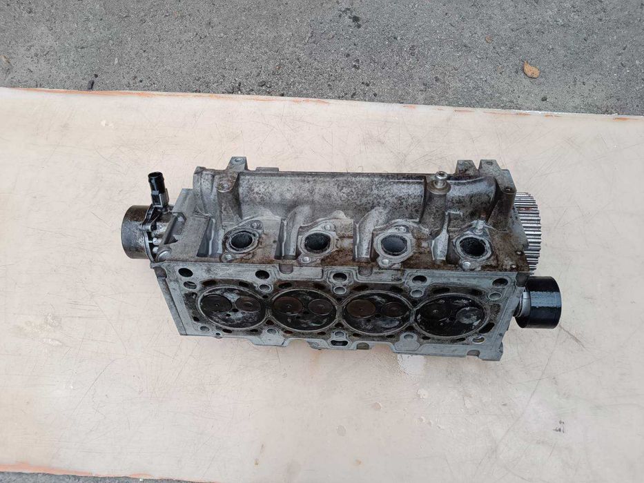 Головка блока циліндрів Renault Kengoo