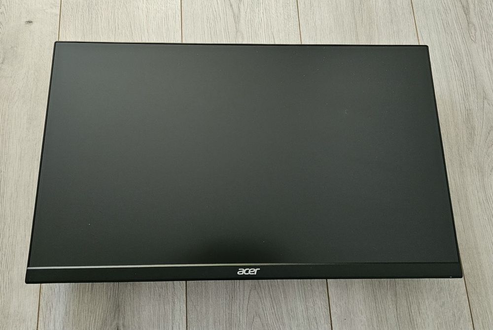 Monitor Acer Nitro VG242Y HDR400