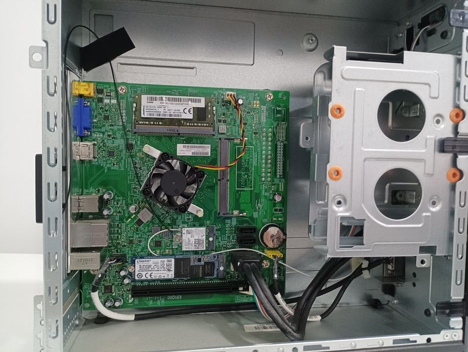 Desktop Acer Aspire XC-830