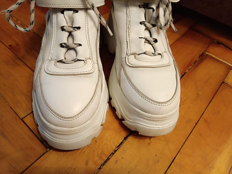 Кроссовки демисезонные 37р.