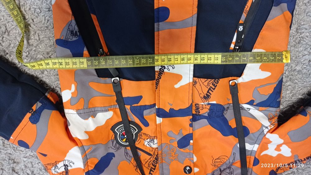 Продам курточку весна осінь на хлопчика