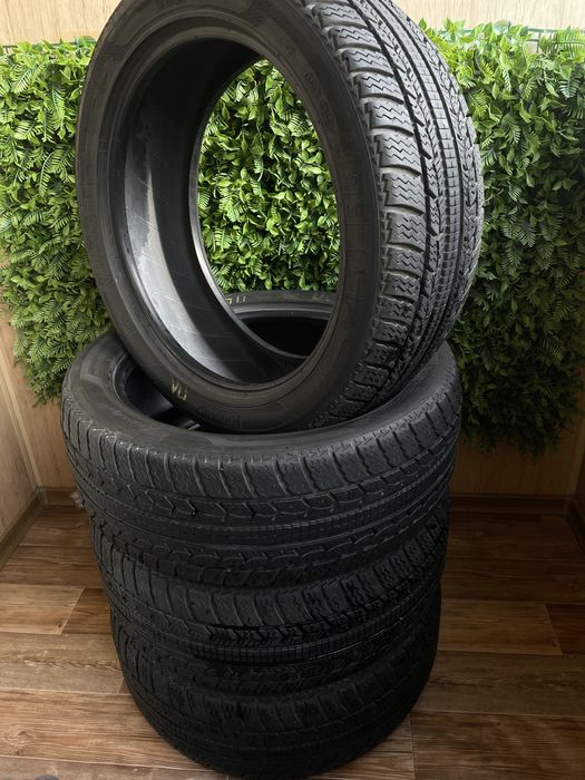 Продам Зимові шини 225/45 R17  Kleber Krisalp