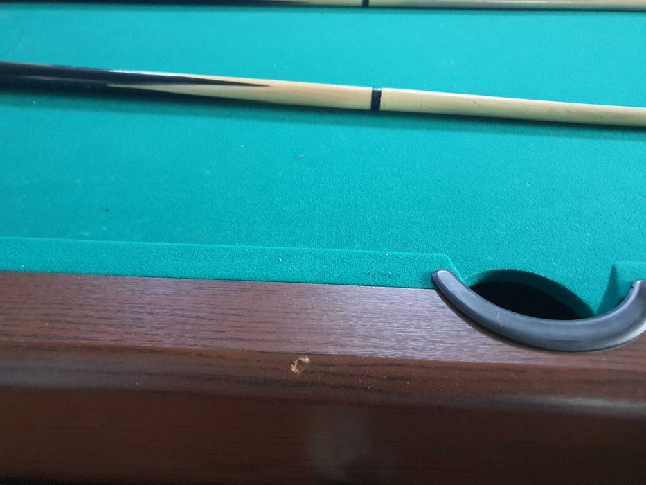 Mesa de snooker , usada em bom estado