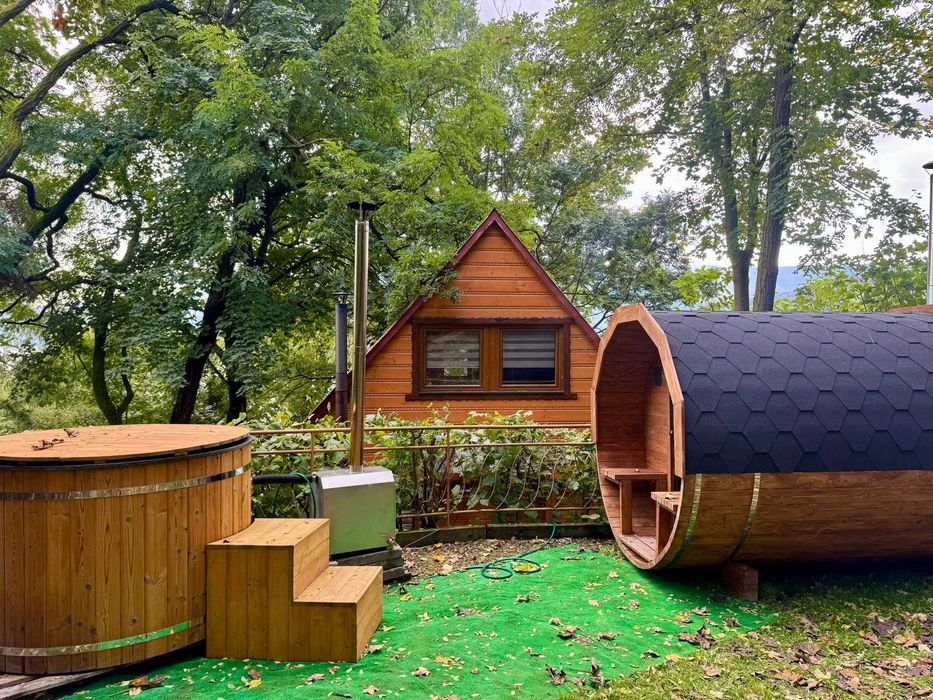 Drewniany domek  /sauna/balia