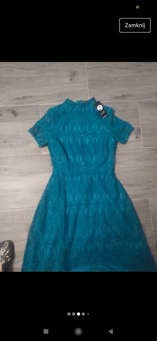 Piękna sukienka z koronką