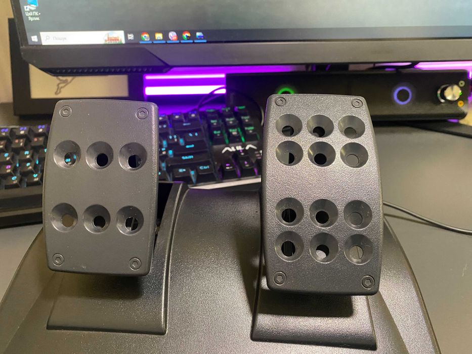 Logitech Driving Force GT | Ігрове кермо | 900 градусів