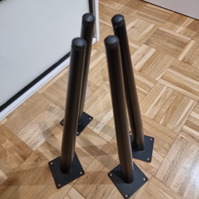 Zestaw 4 nóżek metalowych 40 cm czarne matowe