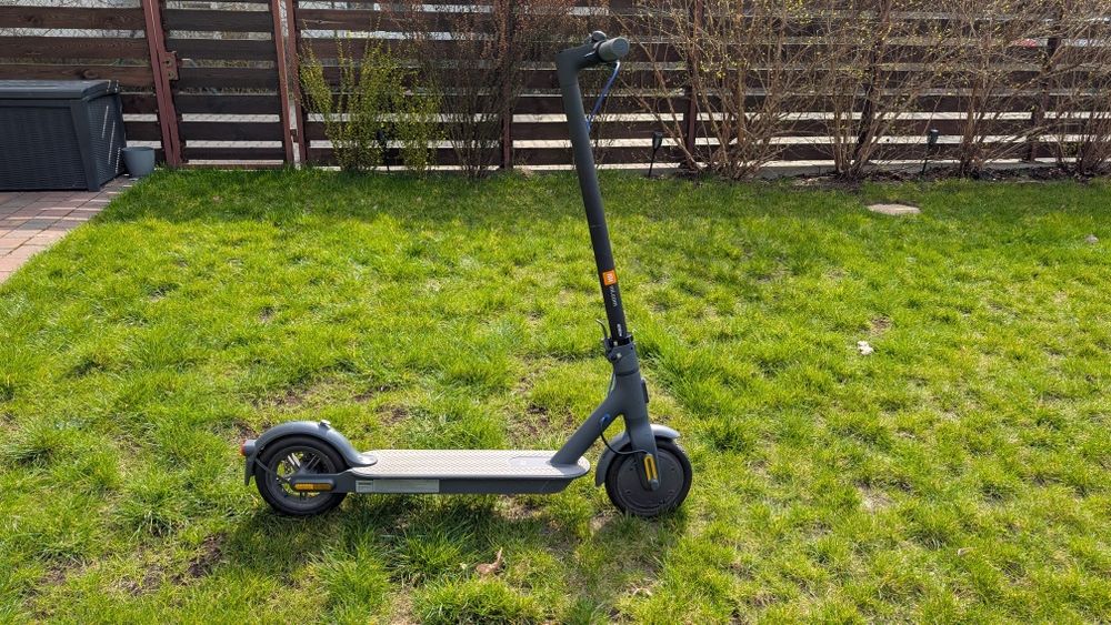 Hulajnoga Mi Electric Scooter 3 - sprzedaż