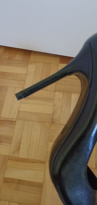 Czarne szpilki Zara 41