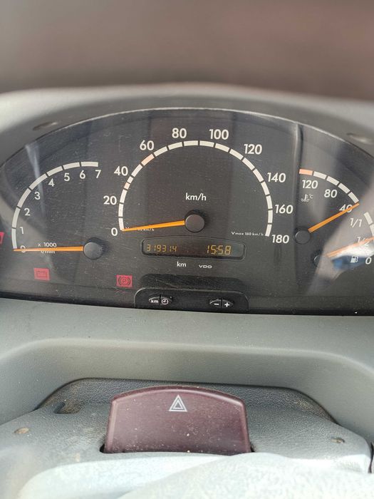 Mercedes-Benz 313 CDI – 319.314 km – 2000